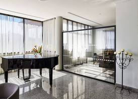 Venus Beach Hotel 2