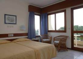 Traineira Vila Ventura Village 4
