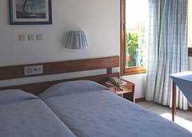 Traineira Vila Ventura Village 5