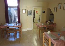 Oakwell Guest House 3
