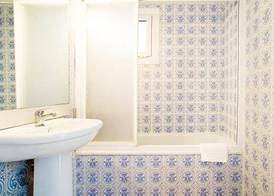 GRAN VIA GuestHouse 4