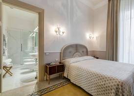 Rome Charming Suites 3