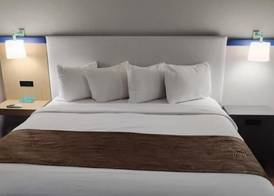 Garner Hotel Battle Creek South by IHG 2