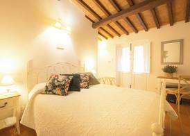 Bio Agriturismo Le Cascatelle 5
