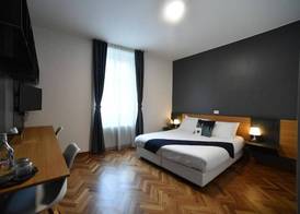 Lainez Rooms & Suites 3