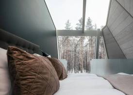 Glass Resort 5