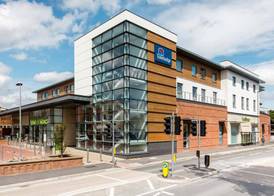 Travelodge Egham 4