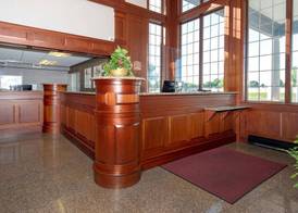 Red Roof Inn & Suites Wilmington – New Castle 3