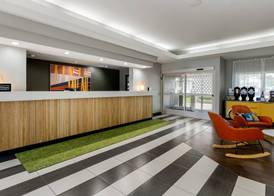 Spark by Hilton Salem East Electric Road 3