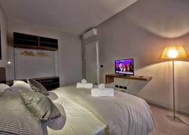 Lepini Suites Guesthouse 4
