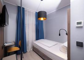 Smart Stay Hotel Station 4