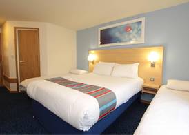 Travelodge Manchester Birch M62 Eastbound 4