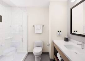 Garner Hotel Lawton - Fort Sill Area by IHG 3