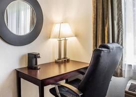 Quality Inn & Suites Sturgeon Bay 5