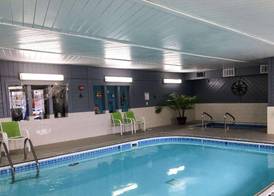 Quality Inn Suites Lincoln Near I-55 5