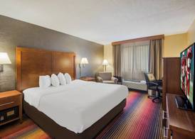 Red Roof Inn Fairfield 5