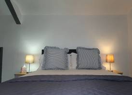 Ashberry Guest House 5
