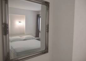 Serious Job Apartment 5