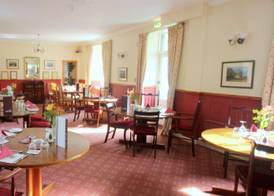 The Cnoc Hotel 4