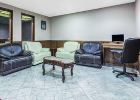 Super 8 by Wyndham Irving DFW Airport/South 2
