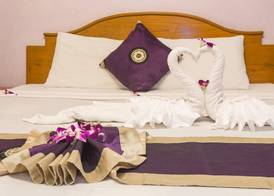 Guesthouse Belvedere - Room for 2 Near Patong Beach, Wifi and Ac 3