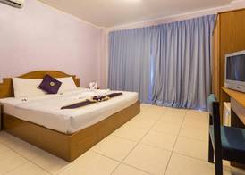 Guesthouse Belvedere - Room for 2 Near Patong Beach, Wifi and Ac 5