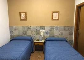 Hostal Canalejas 2