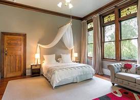 Hawthorne House 4