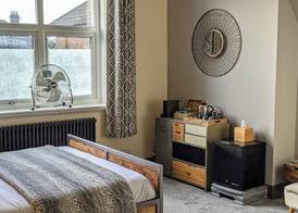 Oaklands Guest House 3