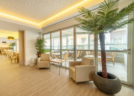 Hotel The Sky - Adults Only 2