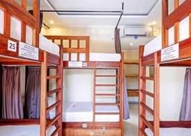 Castaway Hostel 2