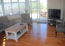 Tuskar House by the Sea 2