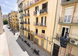 AinB Barcelona Sants Apartments 4