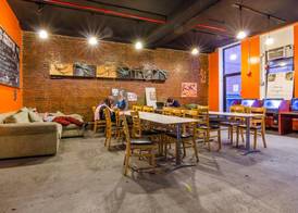 Jazz on The Park Hostel 2
