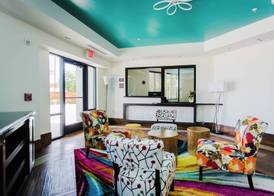 Palacio Royale Inn Boutique Katy 2