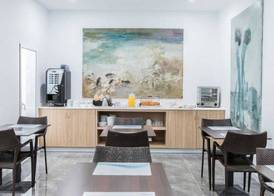 Blu Hostal Diana 4