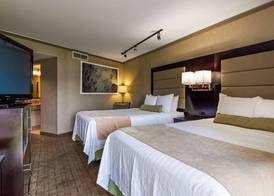 DoubleTree by Hilton Silverdale 5
