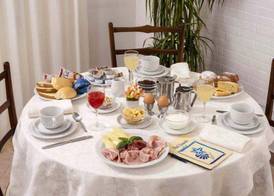 Hotel Leonardo 5