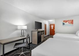 Best Western Hiram Inn and Suites 4