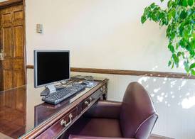 Econo Lodge Inn & Suites Norton - Wise South 3
