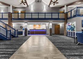 AmericInn by Wyndham Monmouth 3