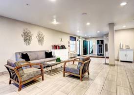 Suburban Studios Westminster Denver North 4