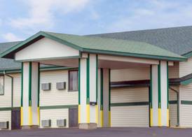 Super 8 by Wyndham Carroll 5