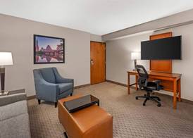 Drury Inn & Suites Austin North 5