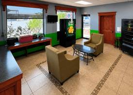 Rodeway Inn Ardmore I-35 5