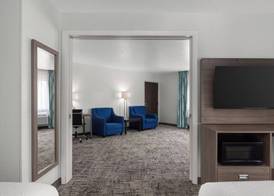 Garner Hotel Denver Airport Area by IHG 5