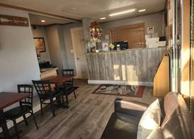 Holiday Lodge Yakima 5