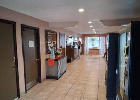 Tree Inn & Suites Albuquerque 4