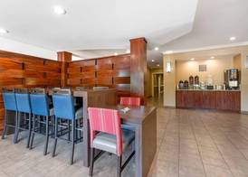 Comfort Suites Elizabethtown 4