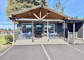 Cascade Lodge Boutique 3